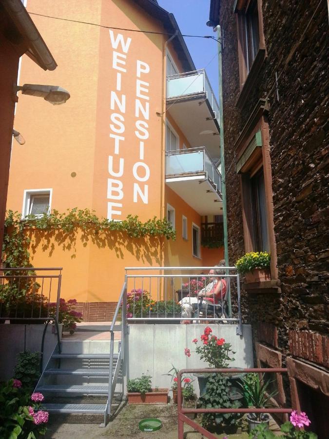 Weinstube Pension Moselbluemchen Цельтінґен-Рахтіґ Екстер'єр фото